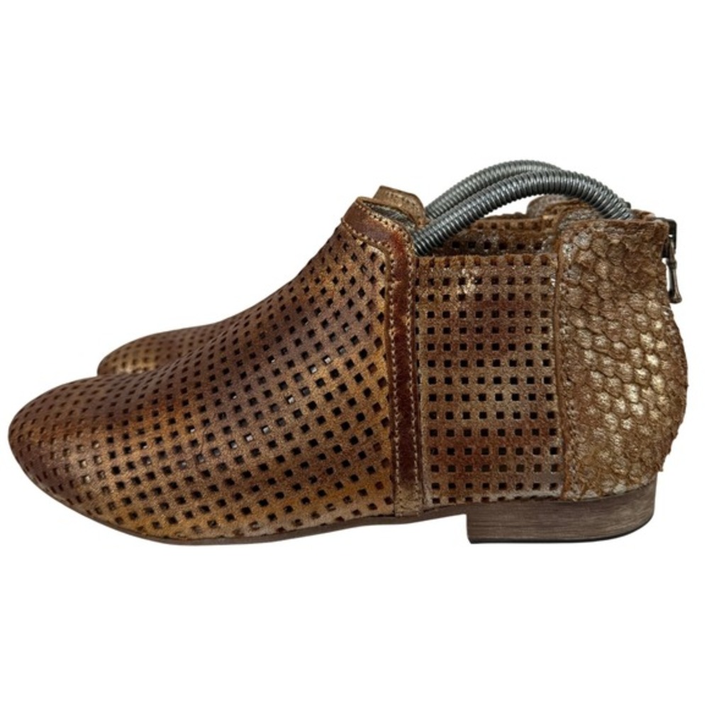Free People Metallic Bronze Perforated Snakeskin Leather Ankle‎ Boots 38